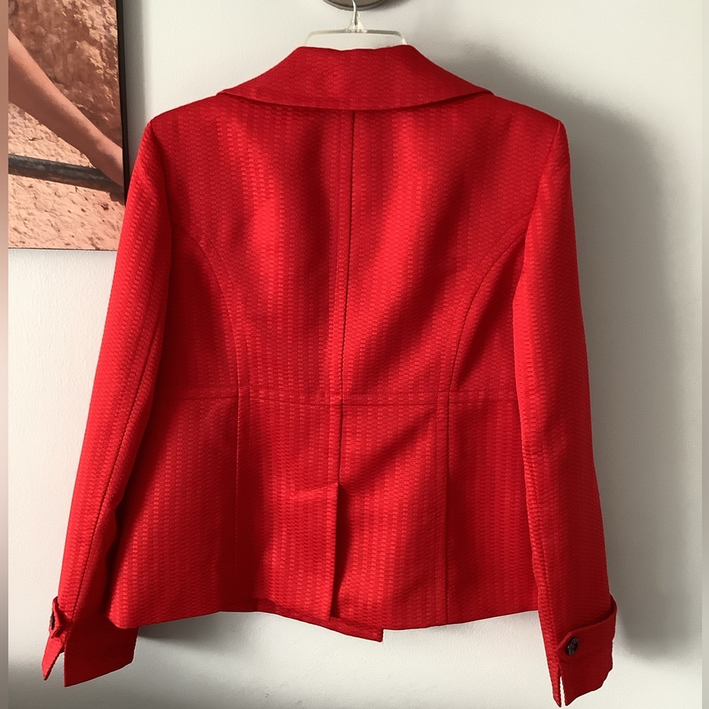 Very Nice Flattering Double Buttoned Jacket - image 4